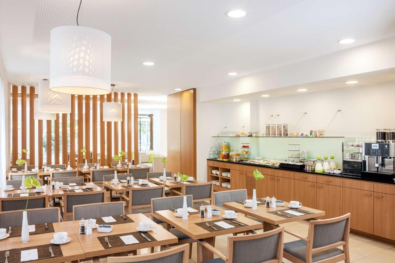 Nh Frankfurt Messe Hotel 4*
